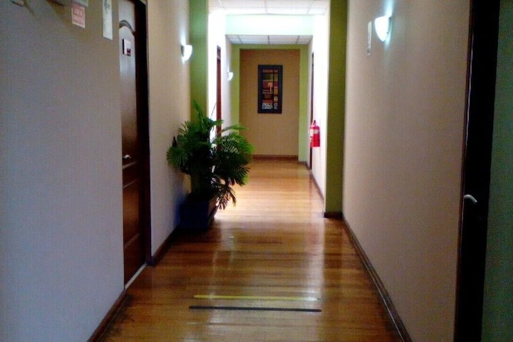 Ballroom/Hall 42 of 51