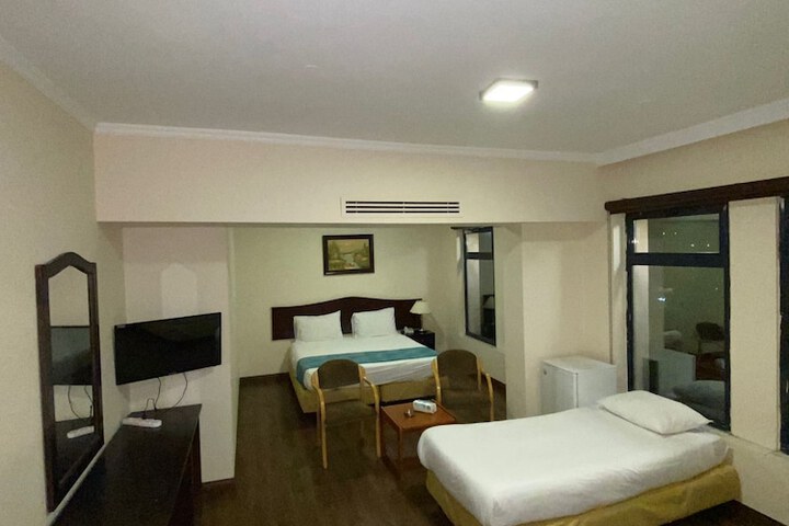 Room 22 of 46