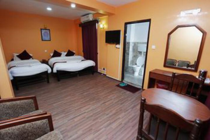 Room 2 of 13