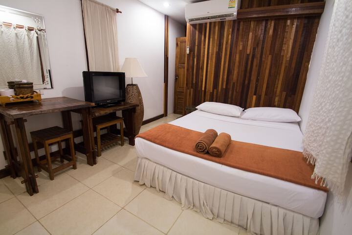 Room 20 of 63