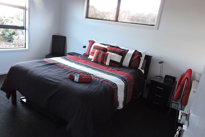 Room 11 of 46
