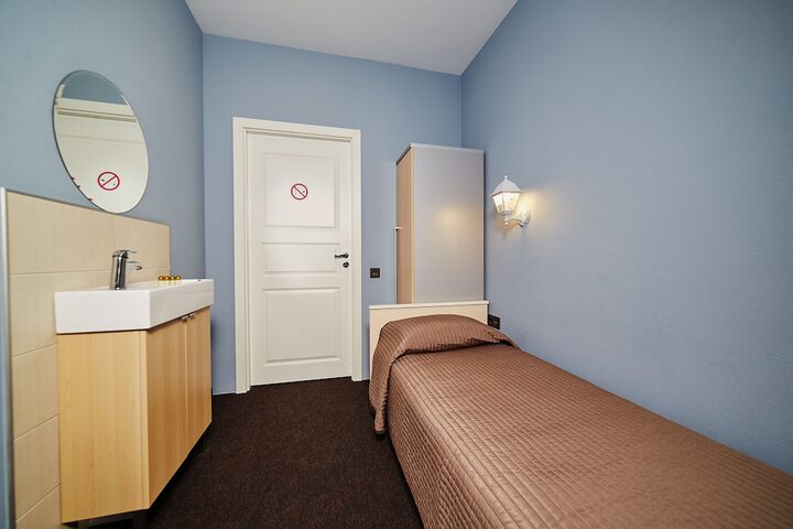 Room 22 of 78