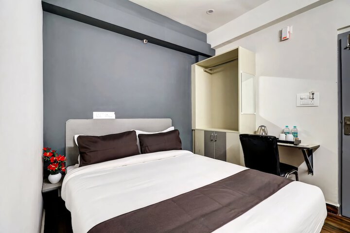Room 14 of 20