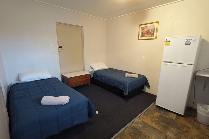 Room 27 of 43