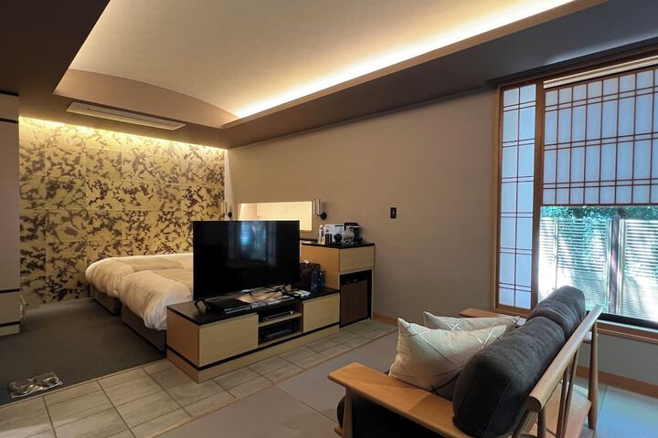 Room 22 of 75