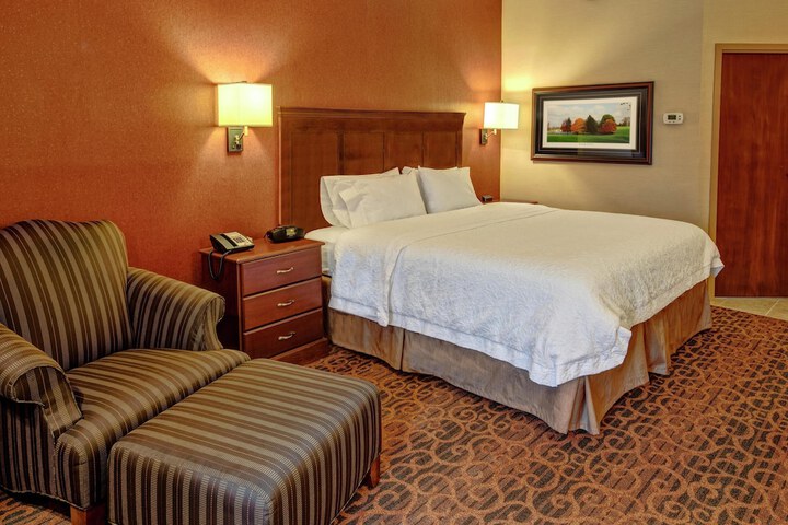 Room 21 of 38