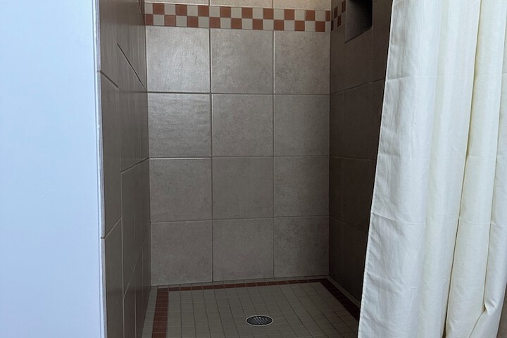 Room 54 of 62