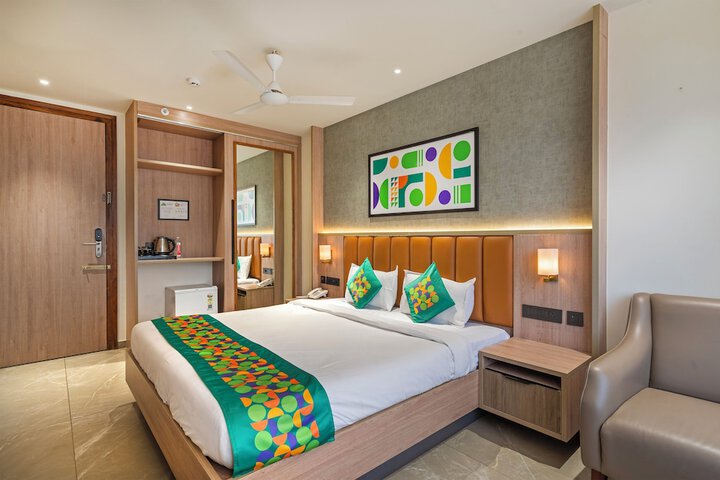 Room 10 of 39