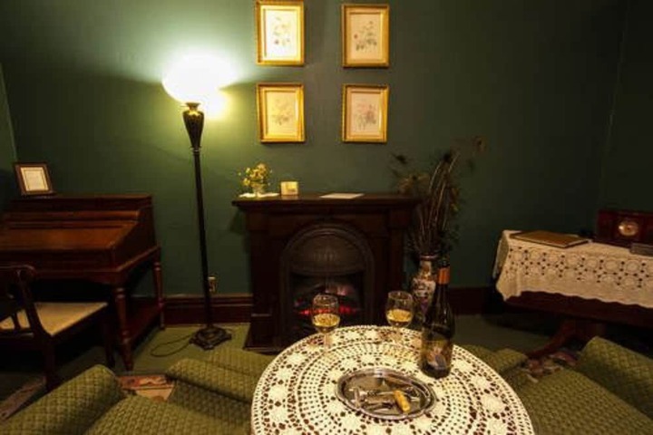 Room 3 of 41