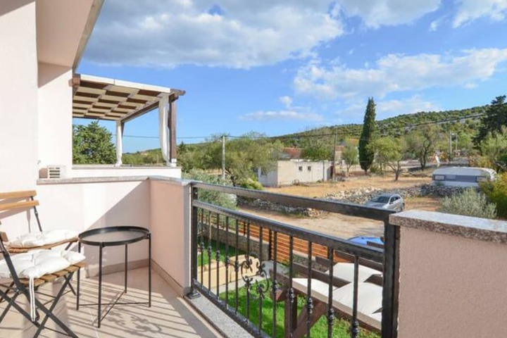 Terrace/Patio 14 of 27