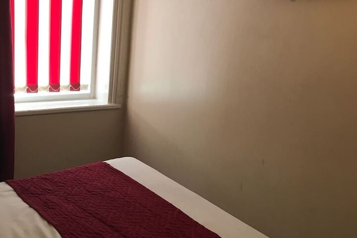 Room 19 of 45
