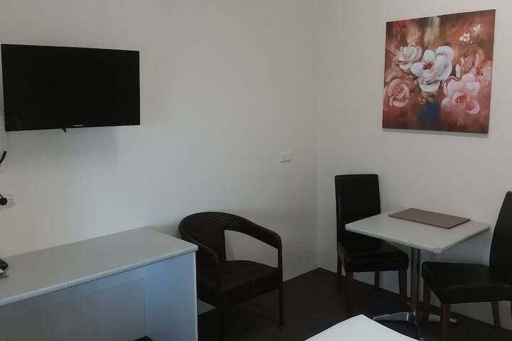Room 26 of 79