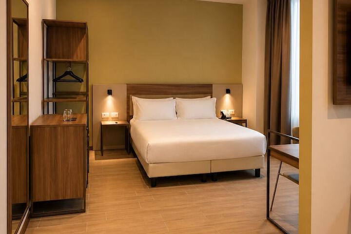 Room 34 of 59