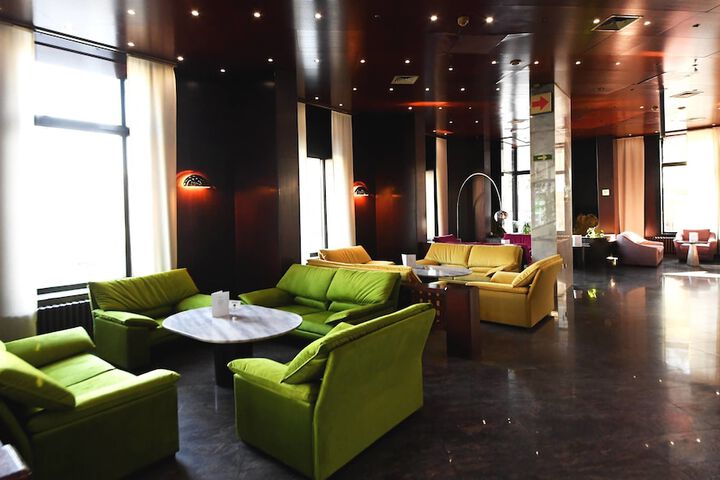 Lobby Entry