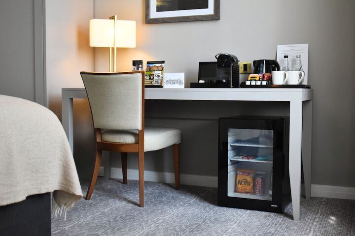 Room 25 of 51