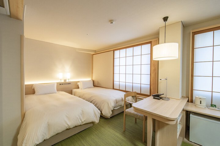 Room 7 of 91