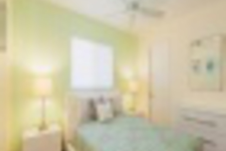 Room 27 of 192
