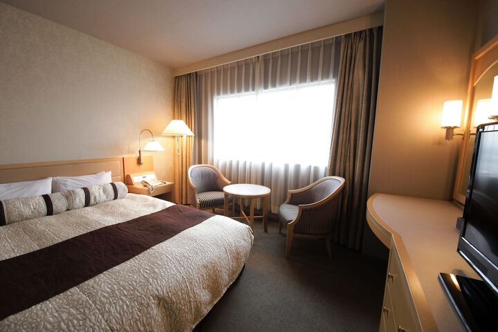Room 14 of 43