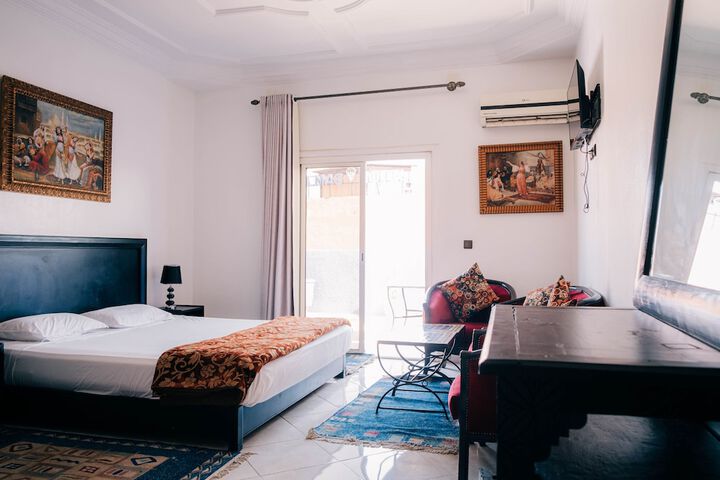 Room 18 of 63