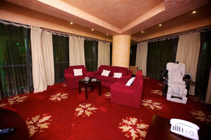 Room 20 of 84