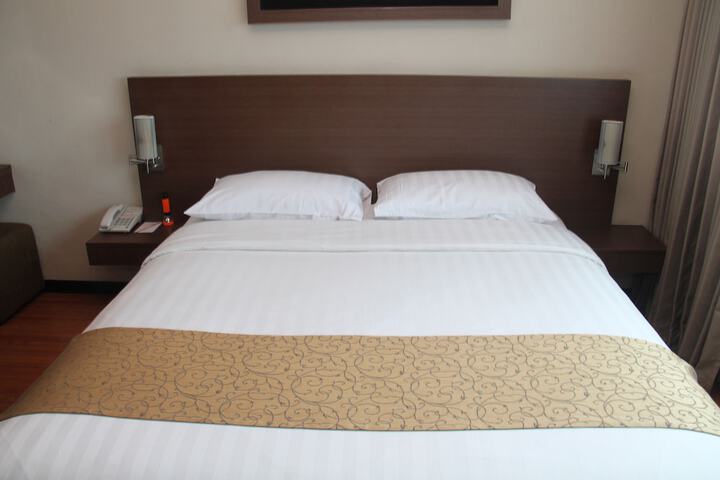 Room 10 of 88