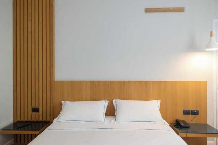 Room 46 of 52