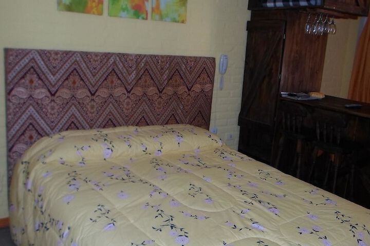 Room 12 of 42