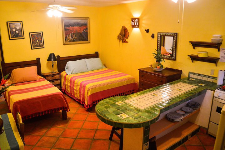 Room 8 of 285