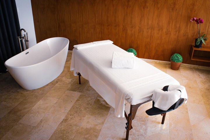 Spa 21 of 29