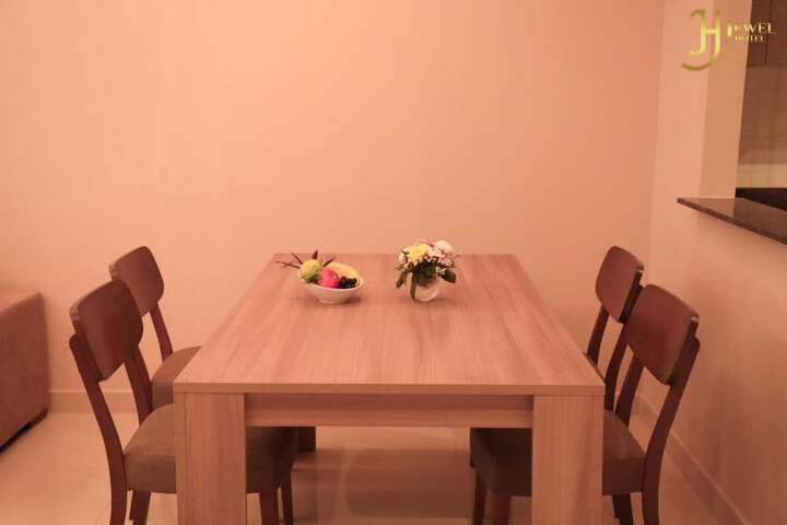 Room 18 of 24