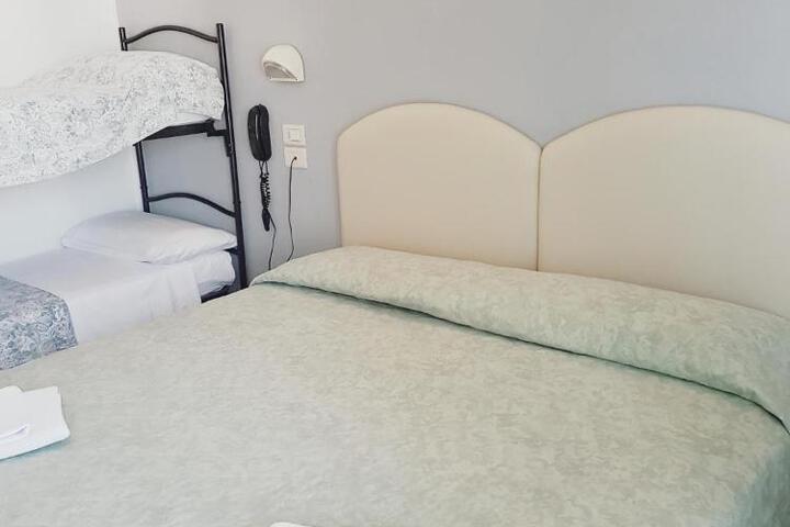 General 7 of 37
