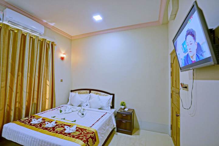 Room 15 of 41