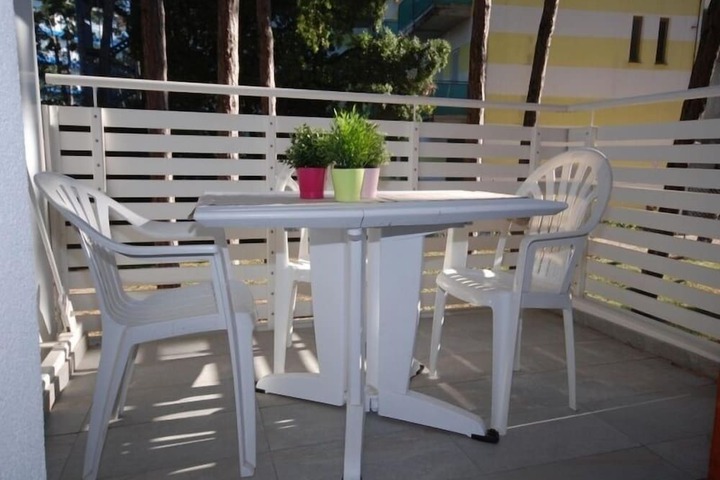 Terrace/Patio 7 of 14