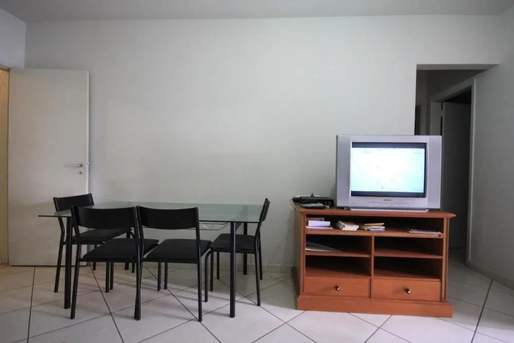 Room 5 of 17
