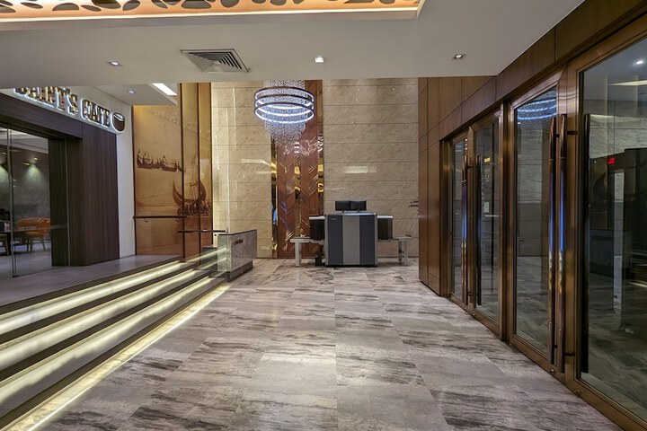 Hotel 2 of 70