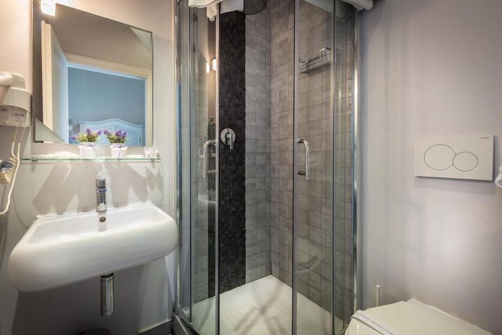 Bath Photo