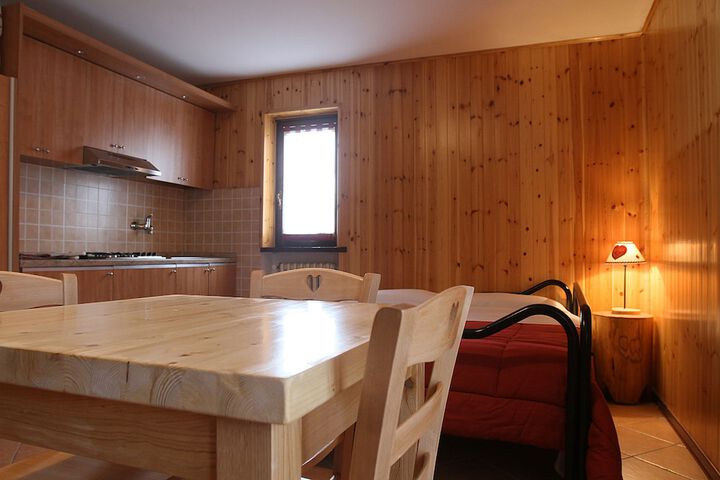 Room 18 of 31