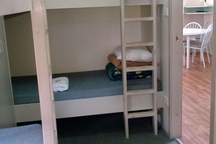 Room 5 of 34