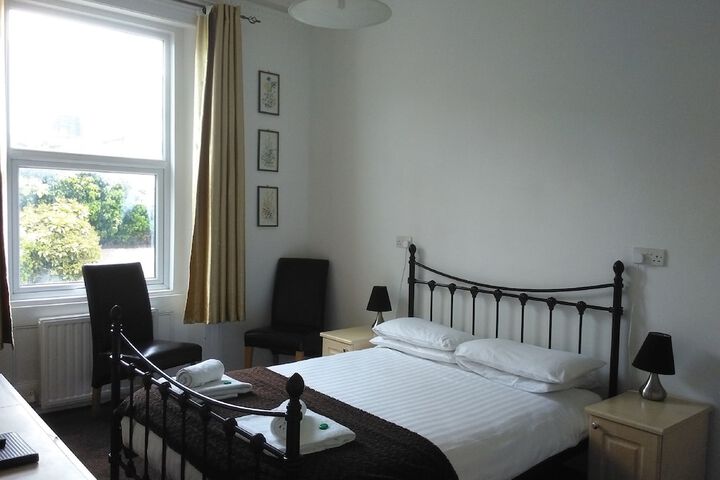 Room 16 of 61