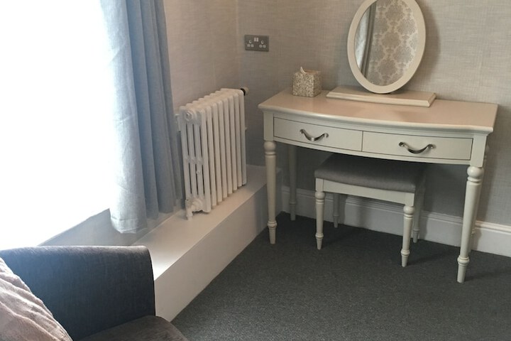 Room 25 of 46