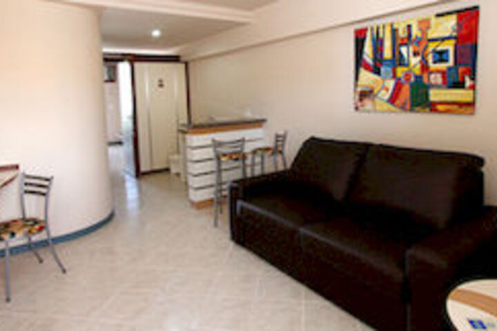 Room 12 of 12