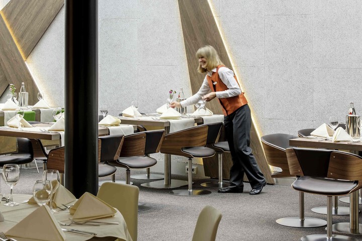 Dining 47 of 67