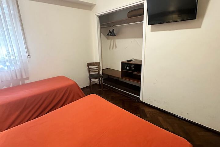 Room 31 of 90