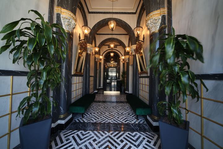 Hotel 2 of 60
