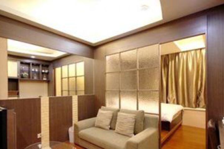 Room 83 of 89