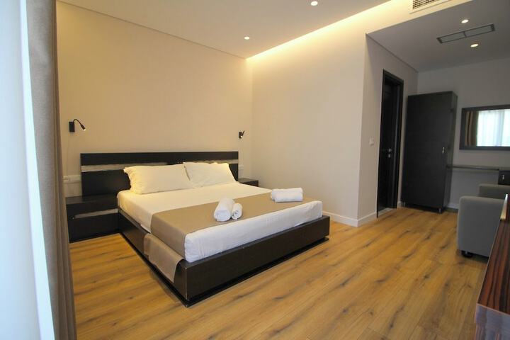 Room 10 of 49