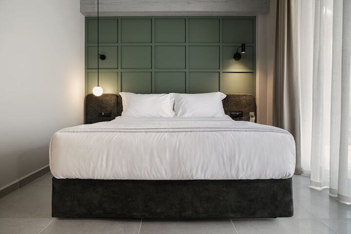 Room 21 of 56