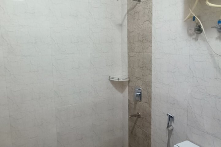 Room 85 of 126