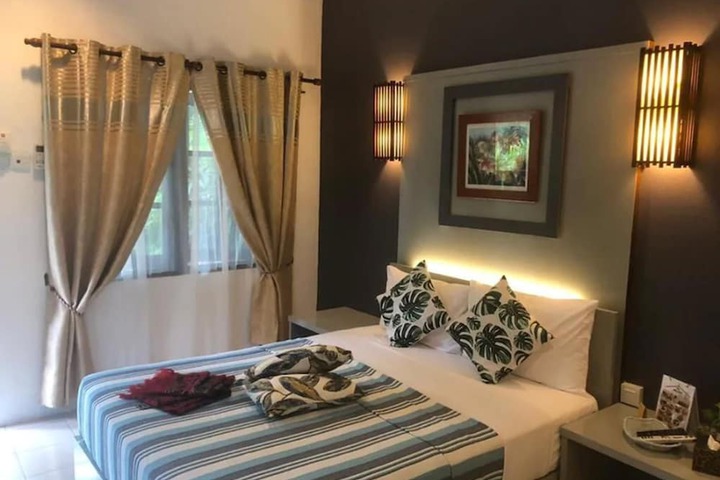 Room 44 of 108