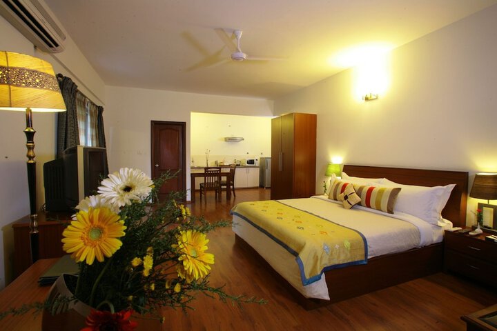 Room 9 of 41